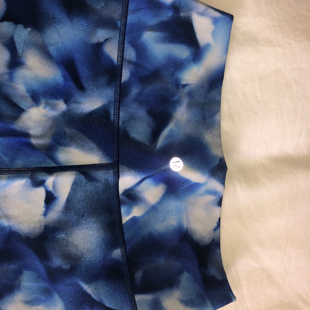 Lululemon Camofloral Wunder Under Leggings